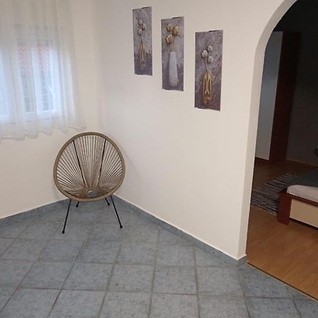 Apartmani Italo Biograd Na Moru Bagian luar foto