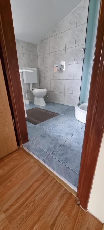 Apartmani Italo Biograd Na Moru Bagian luar foto