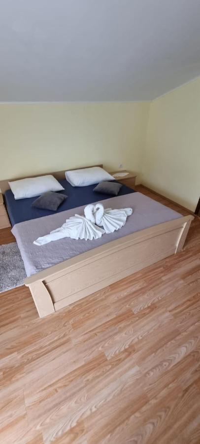 Apartmani Italo Biograd Na Moru Bagian luar foto