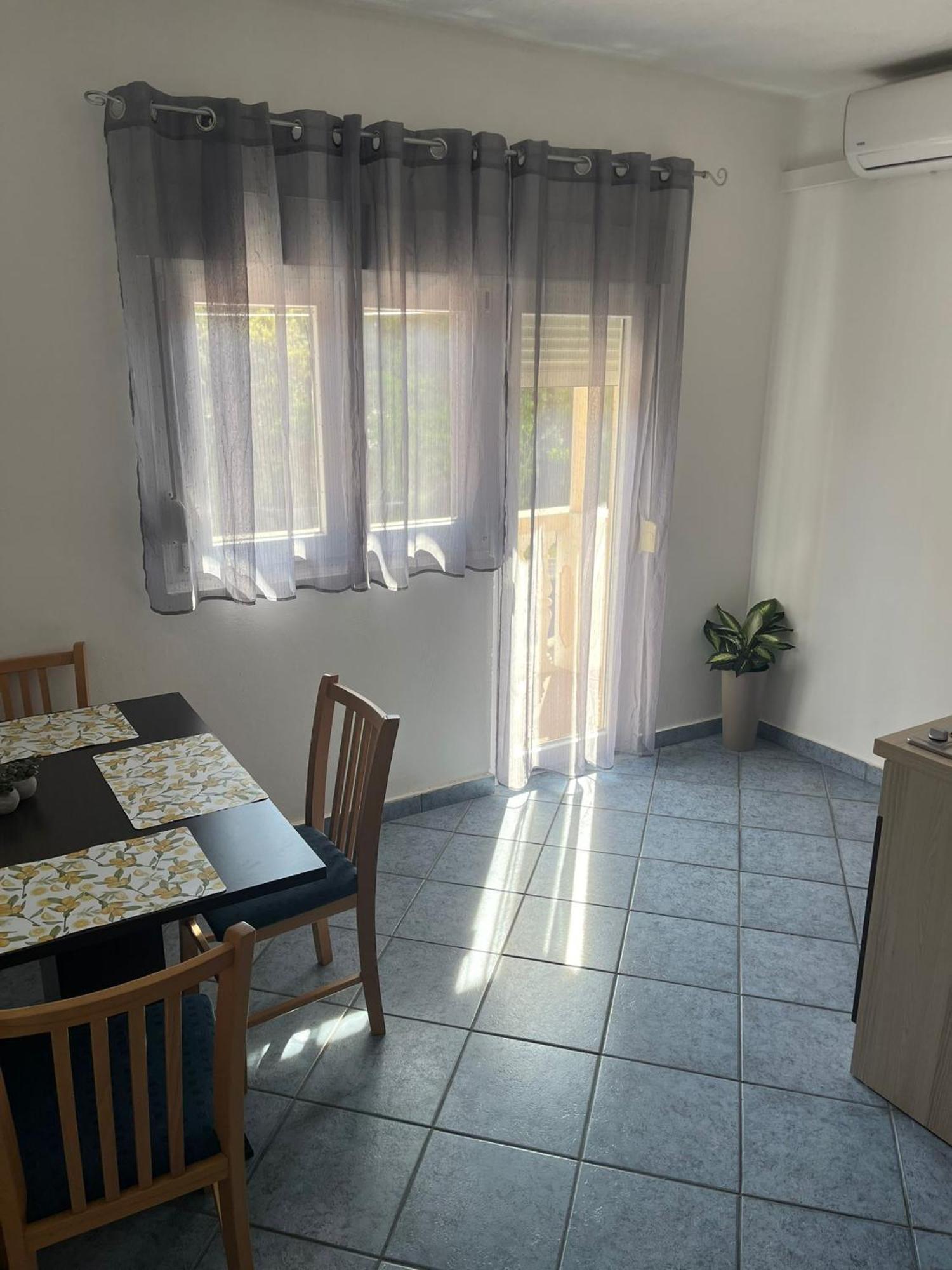 Apartmani Italo Biograd Na Moru Bagian luar foto