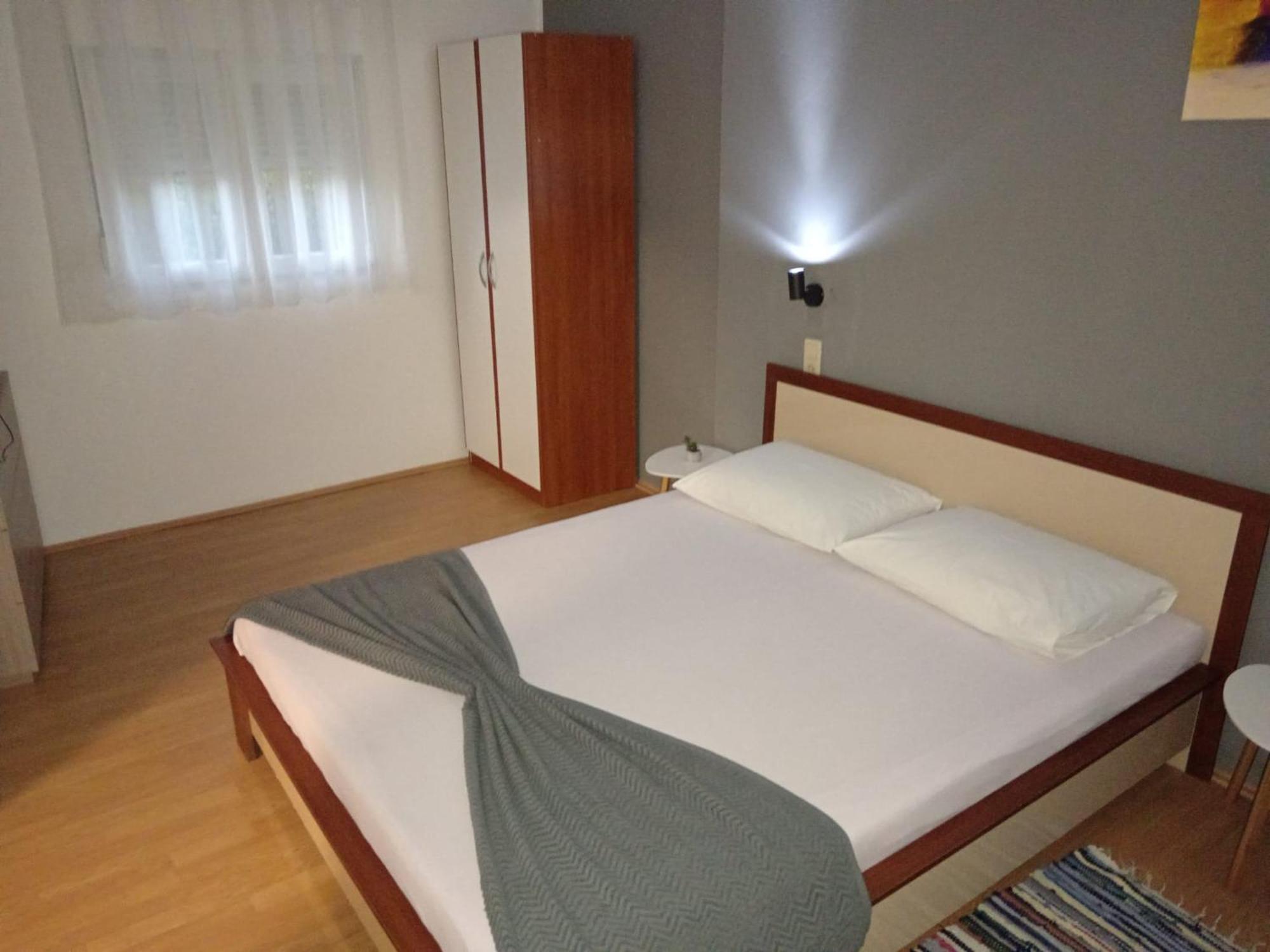 Apartmani Italo Biograd Na Moru Bagian luar foto